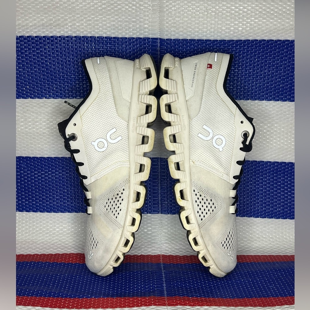 On Running Cloud X - On Cloud Memory Foam Low Top Running Shoes Women’s 8.5 - Picture 3 of 15